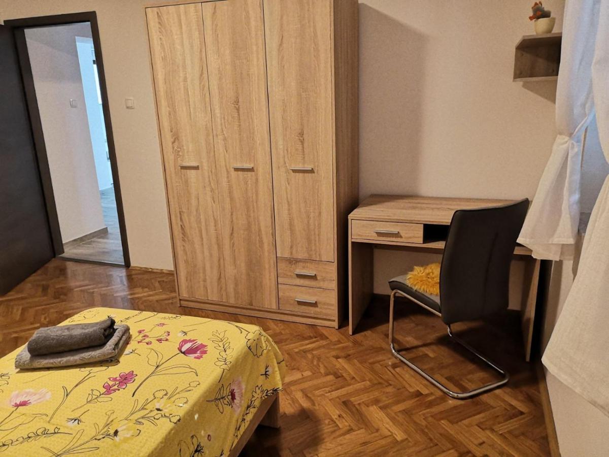 Eugenia Apartament *