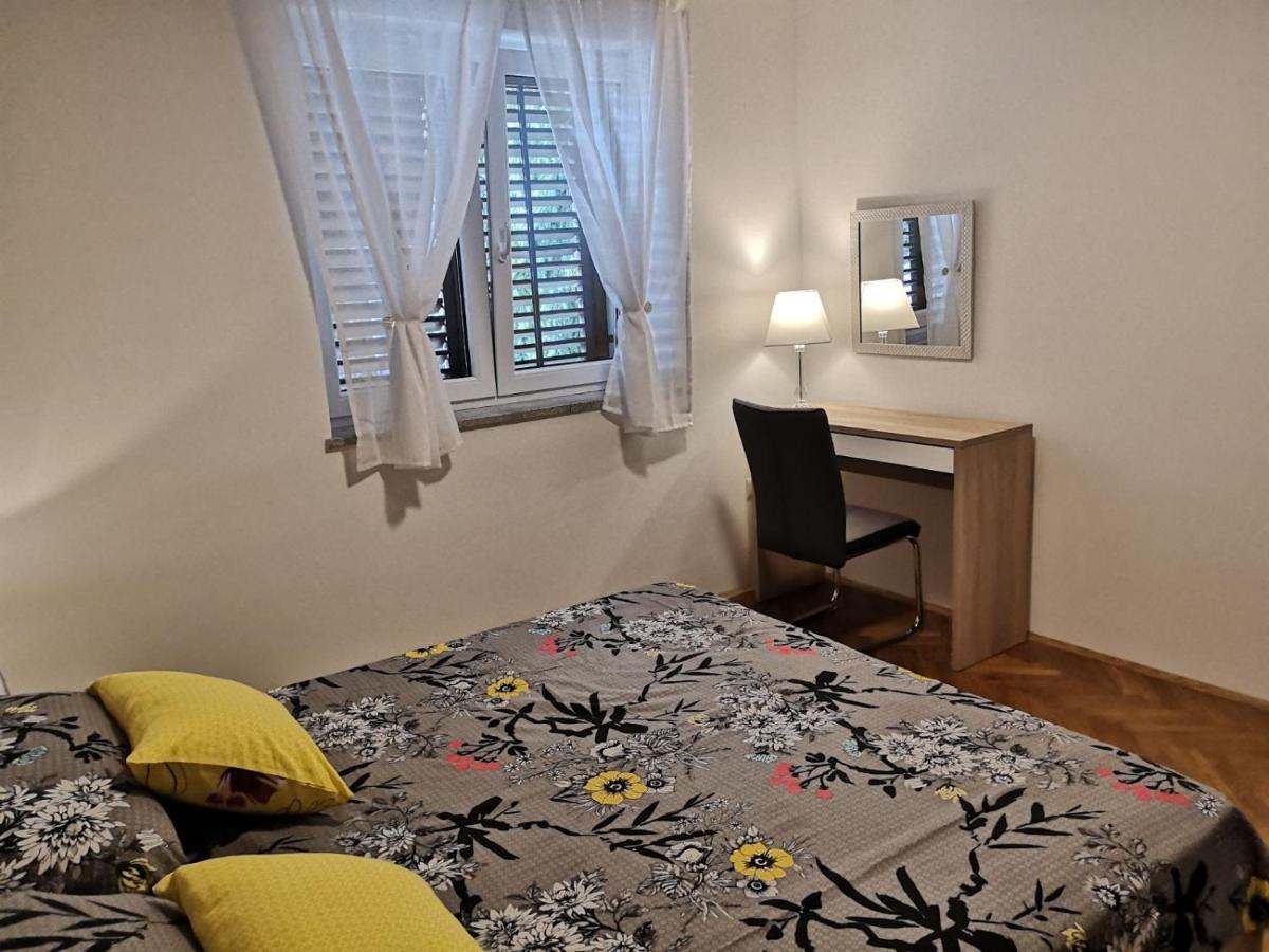 Eugenia Apartament